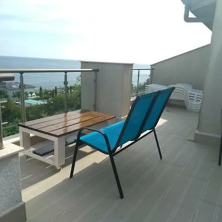 Apolon - Penthouse Apartman *